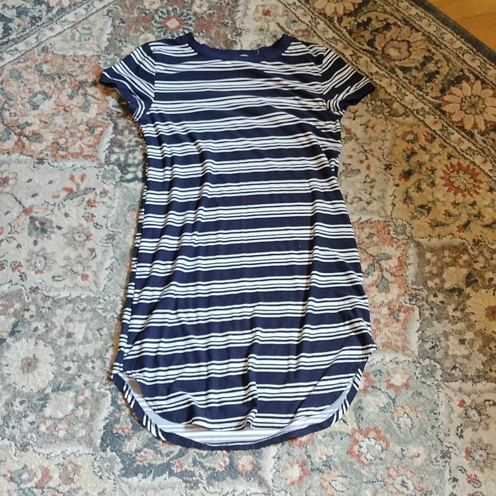 Women's medium t shirt dress blue and white striped